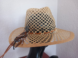 FEDORA 'Breeze Whisper'