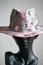 FEDORA 'CRYSTAL GLAMOUR'