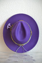 FEDORA 'LAVENDER HORIZONS'