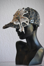 CAP 'LEOPARD FOREST'