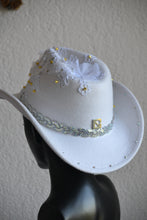 FEDORA 4WHITE PRAIRIE'