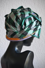 CLOCHE 'EMERALD DUCHESS'