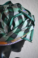 CLOCHE 'EMERALD DUCHESS'