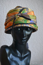CLOCHE 'PALM OASIS'