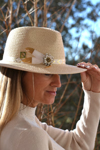 FEDORA 'Ivory Elegance'