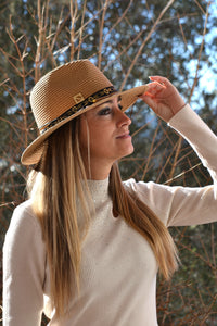 FEDORA 'Savannah Luxe'