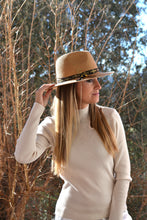 FEDORA 'Savannah Luxe'