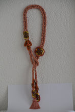 NECKLACE 'BLUSH FLOWER'