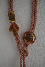 NECKLACE 'BLUSH FLOWER'