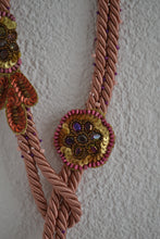 NECKLACE 'BLUSH FLOWER'