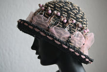 CLOCHE 'SAND BLOSSOM'