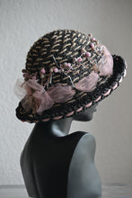 CLOCHE 'SAND BLOSSOM'