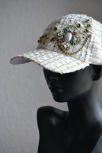 CAP 'HOLY GLOW'