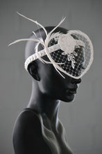 Fascinator 'FLY ME TO YOUR HEART'